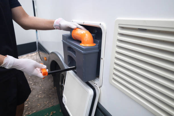 Best Porta potty delivery and setup  in Alexandria, KY